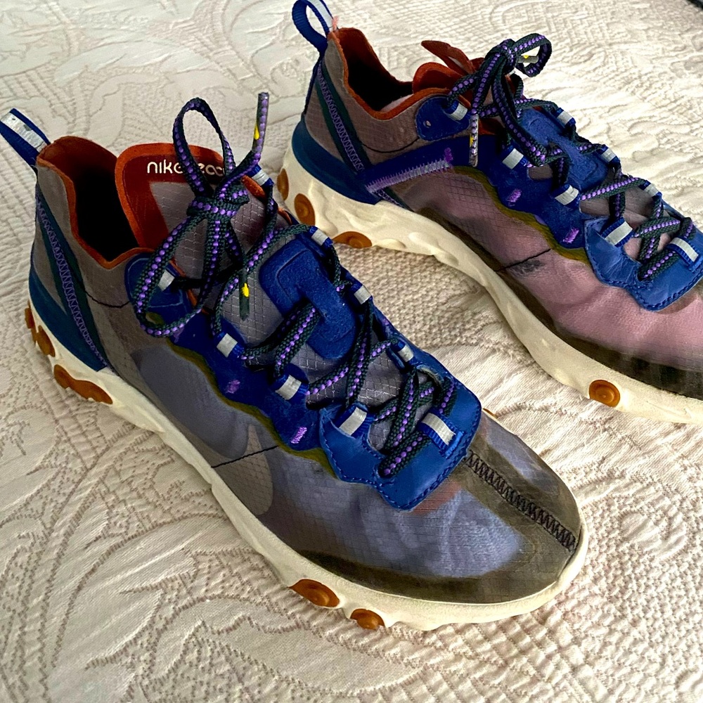 Nike React Elements 87 “Dusty Peach”